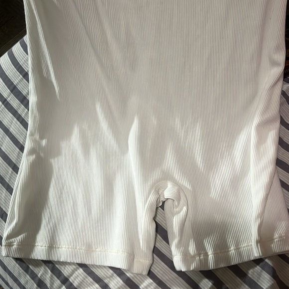 soft lounge lace onesie cream colored. 🤍 - Picture 5 of 5